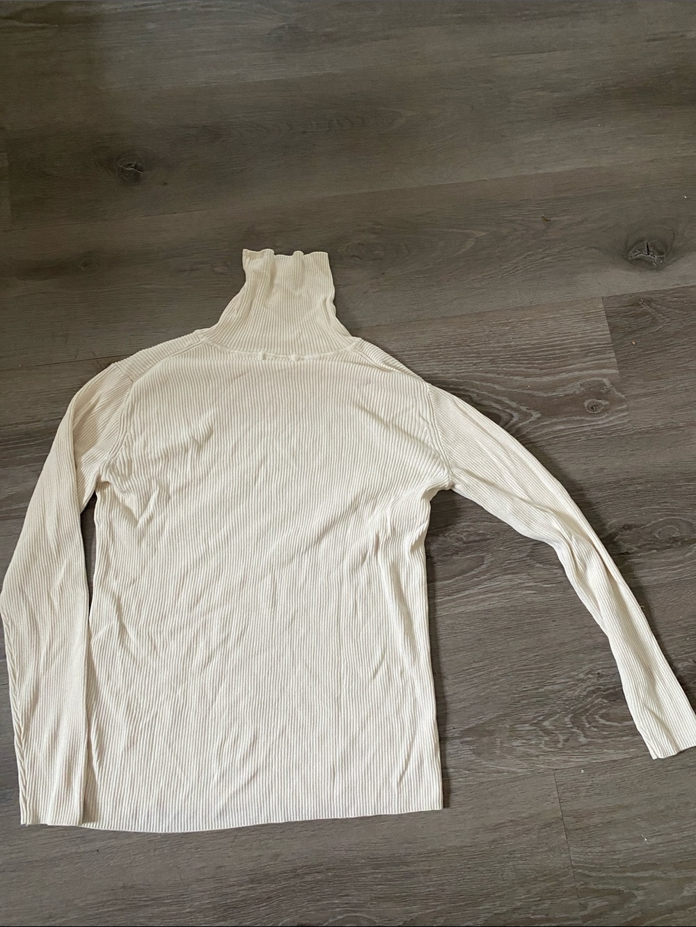 H&M Cream Ribbed Knit Top
